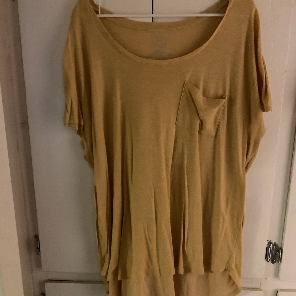 24/7 Comfort Apparel Tan Short Sleeve Top